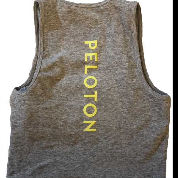 Beyond Yoga Crop Size Small - Picture 2 of 3